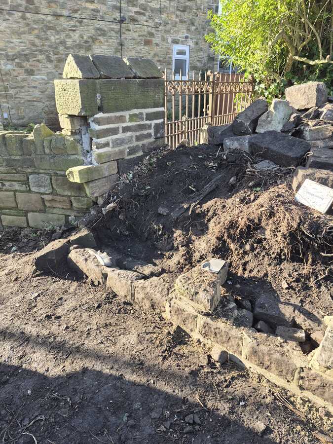 TASK3 – nearly at the gate, the leaning tree has been removed. Notice how much soil is in front of the gate!  All to be removed.